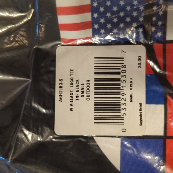 Women The North Face Olympic Village Tee - Picture 3 of 4